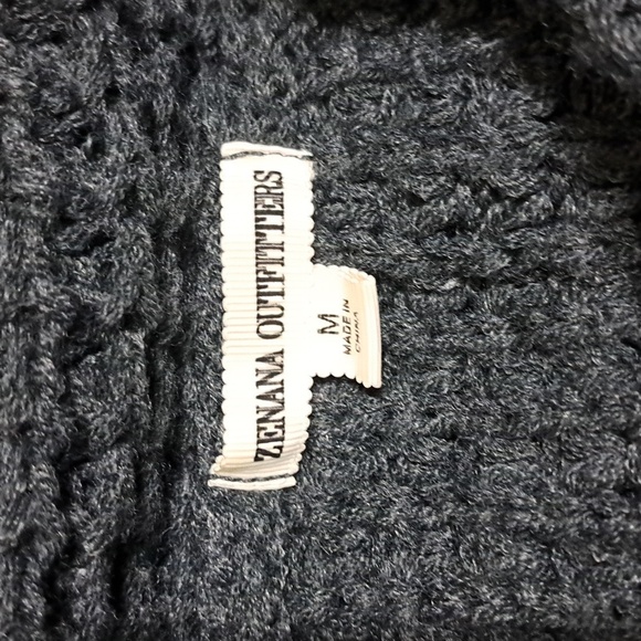 Zenana Outfitters Stormy Gray Cowl Neck Tulip Hem Wrap Knit Sweater Sz Medium - Picture 10 of 12